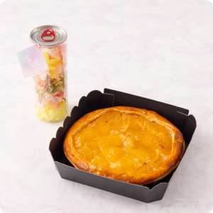 【お花のギフト】果肉たっぷり国産りんごのアップルパイ